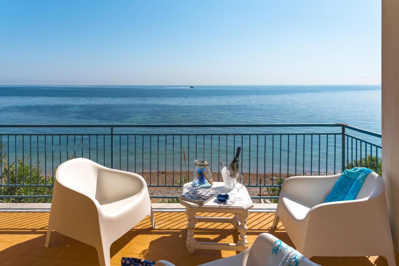 Dimore Di Mare - Beachfront Apartments Santa Flavia Exterior photo
