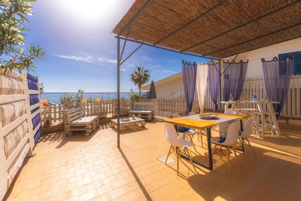 Dimore Di Mare - Beachfront Apartments Santa Flavia Exterior photo