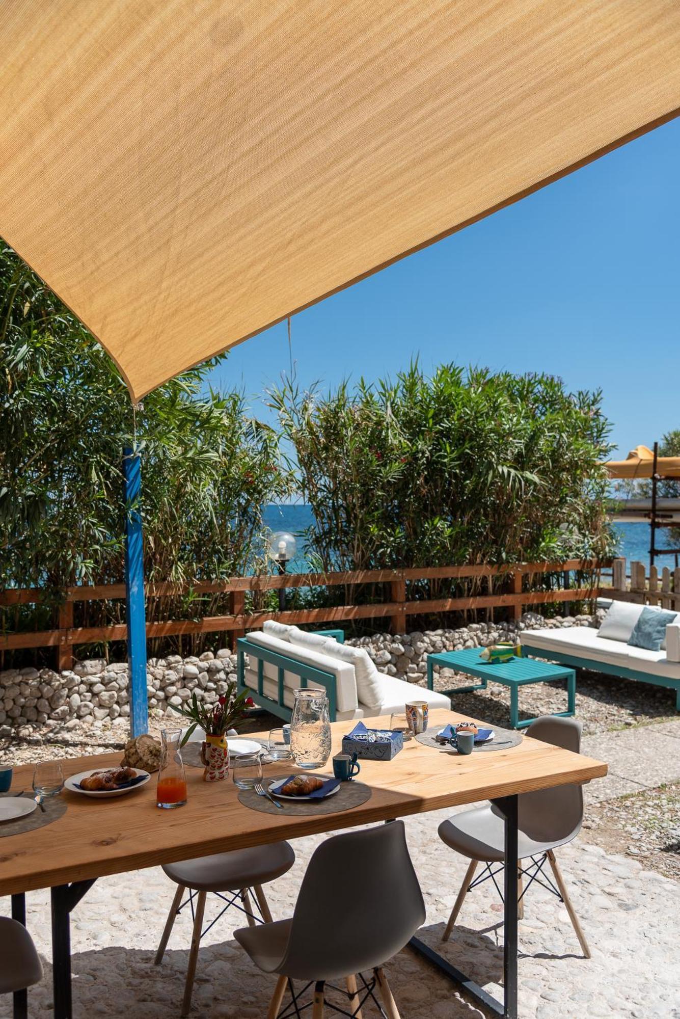 Dimore Di Mare - Beachfront Apartments Santa Flavia Exterior photo