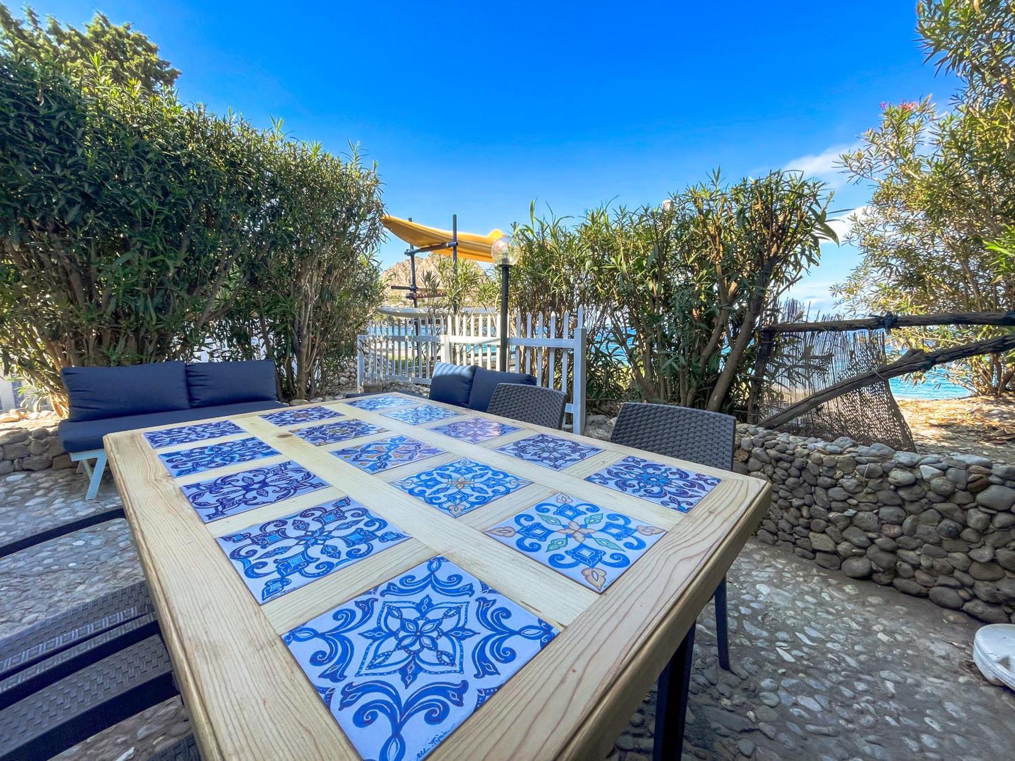 Dimore Di Mare - Beachfront Apartments Santa Flavia Exterior photo
